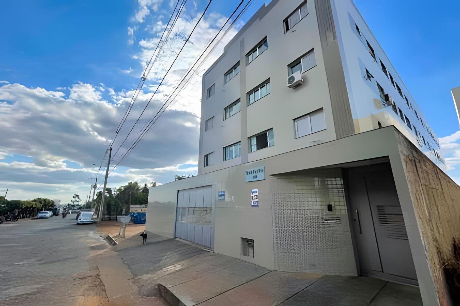 202- Apartamento De 2 Quartos Para Ate 5 Hospedes 파투스 지 미나스 외부 사진